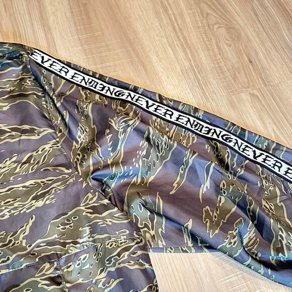 Arizona Never Ending camo windbreaker. Size XXL - Picture 2 of 7